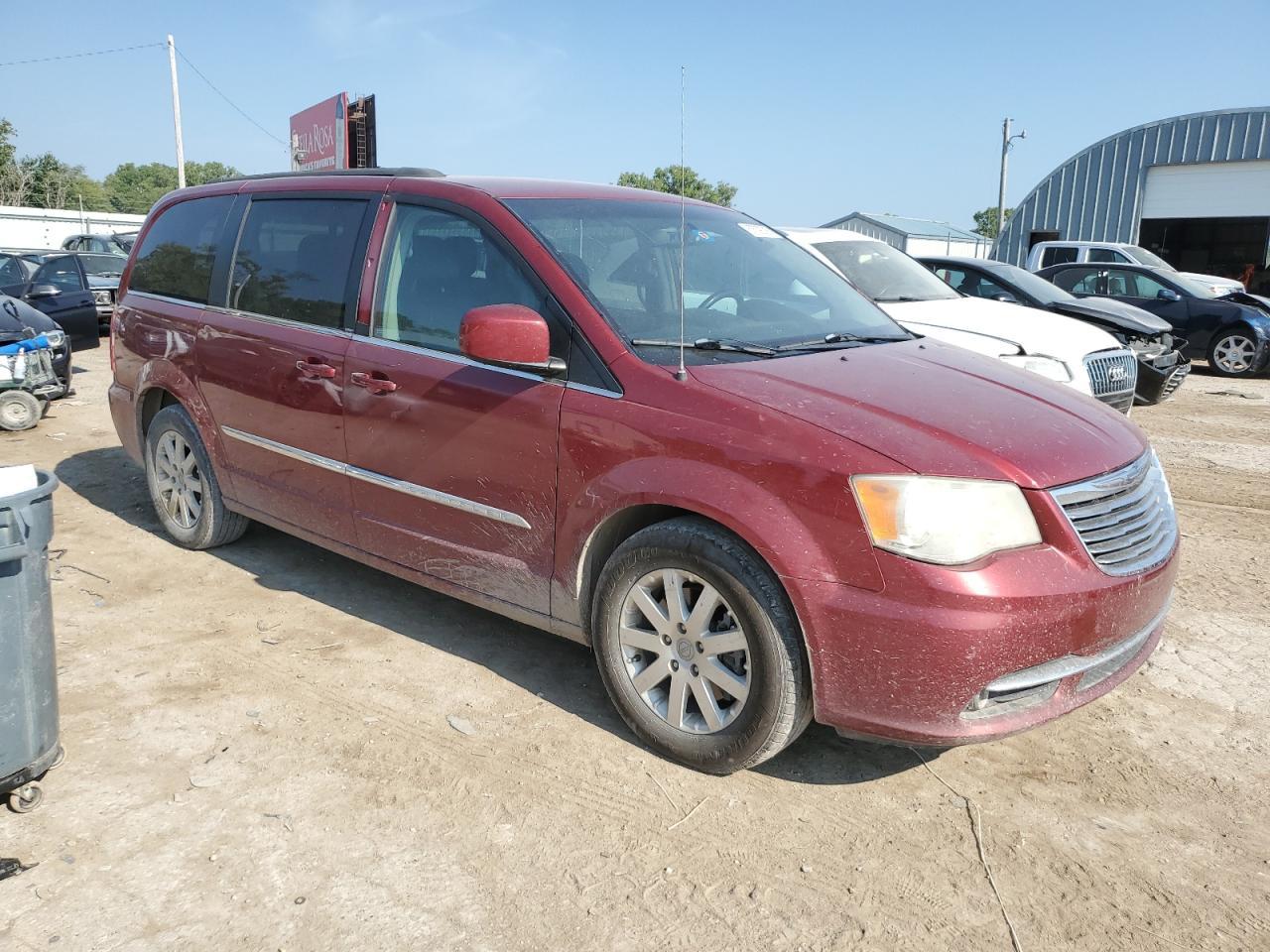 2013 CHRYSLER Town & Country