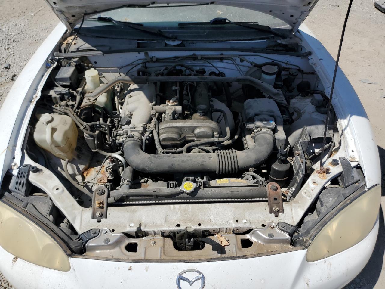 2003 MAZDA MX-5 Miata
