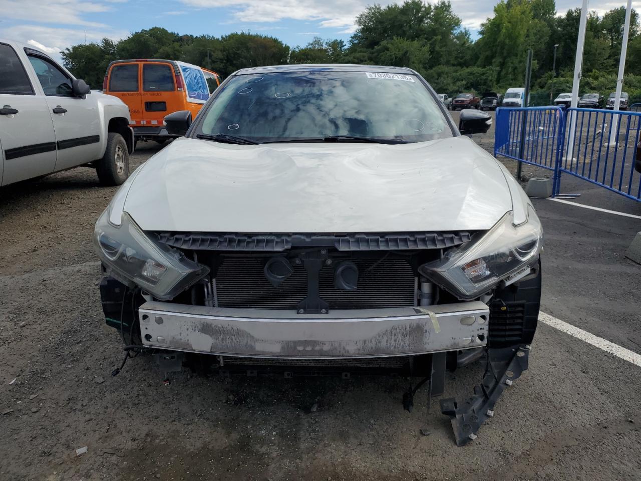2018 NISSAN Maxima