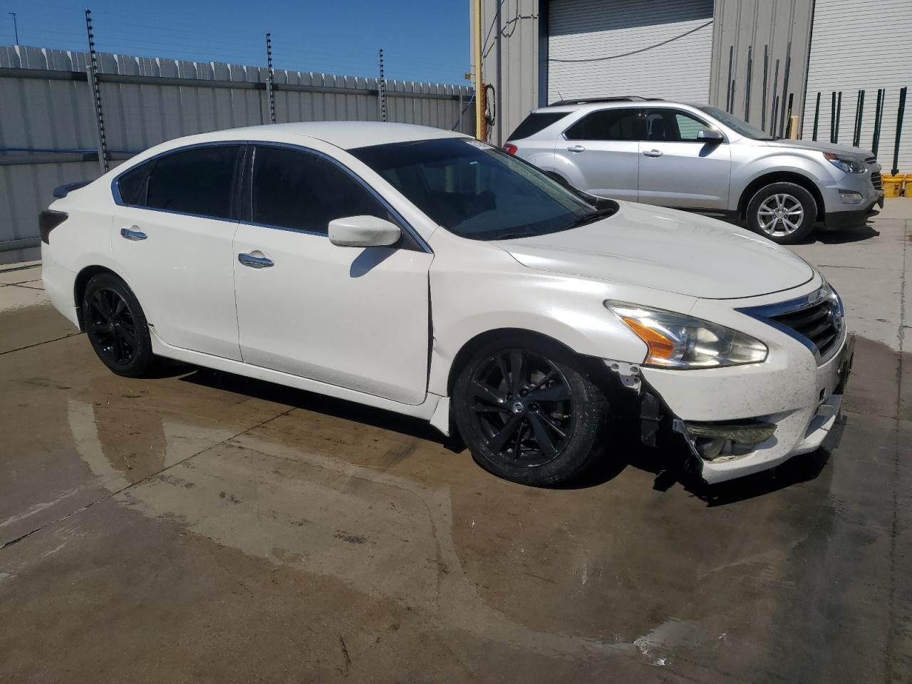 2015 NISSAN ALTIMA