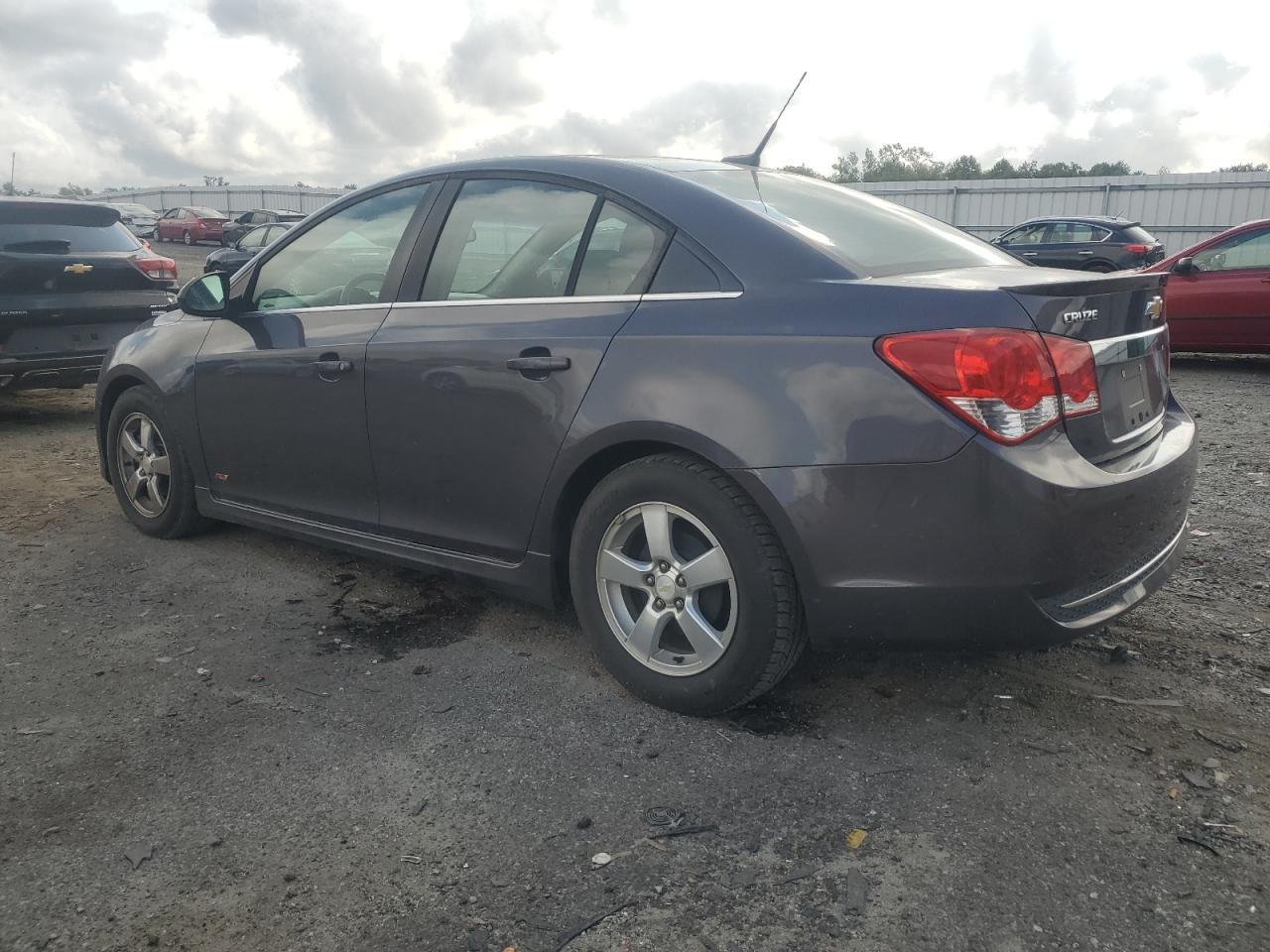 2011 CHEVROLET CRUZE