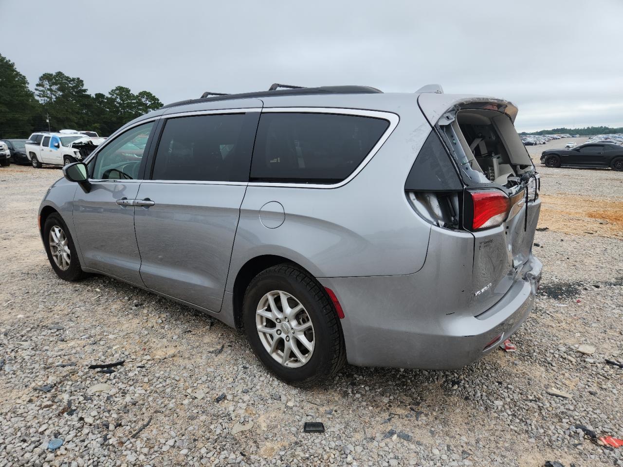 2020 CHRYSLER Voyager