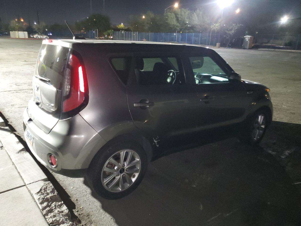 2019 KIA SOUL