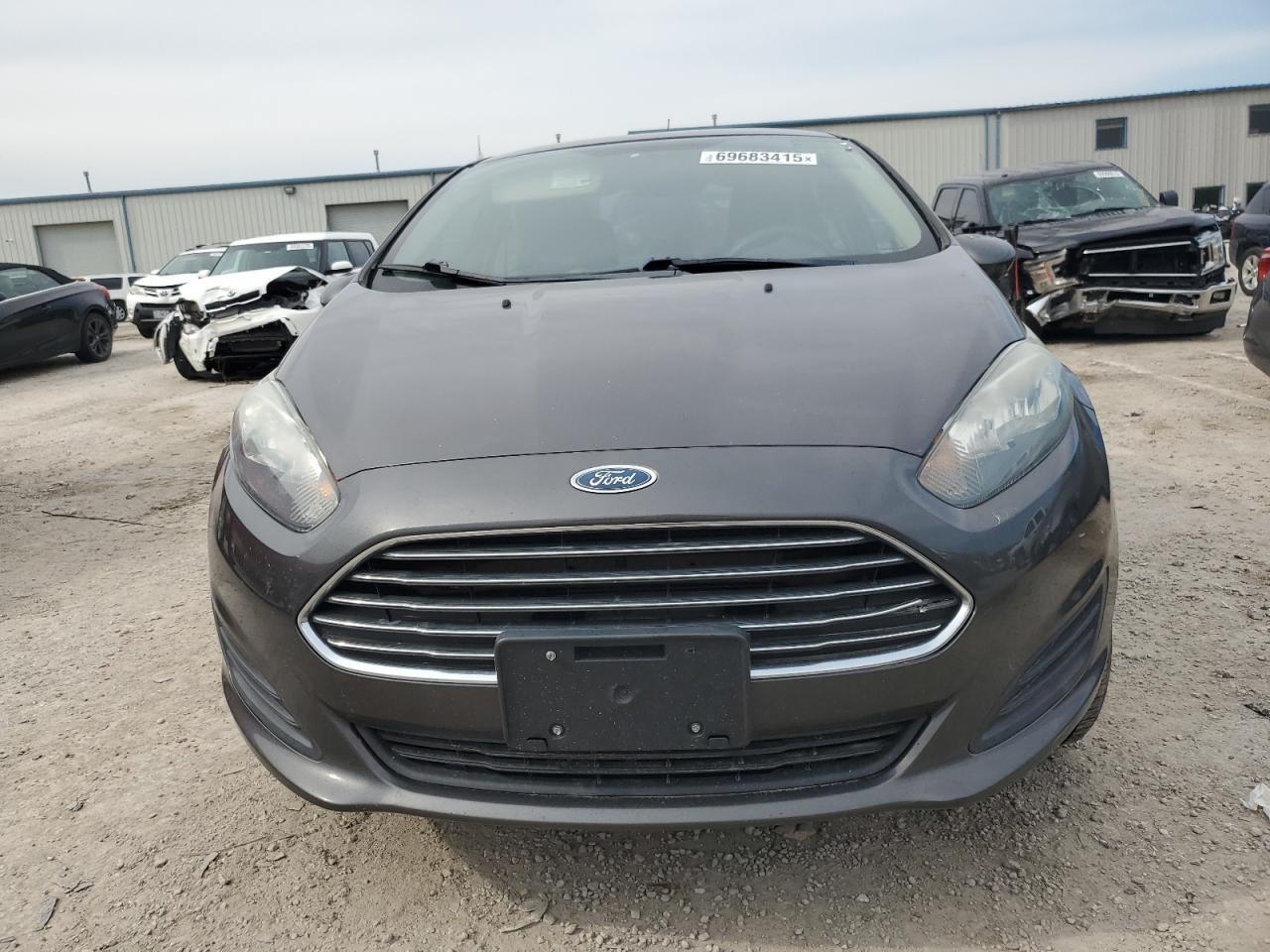 2017 FORD Fiesta