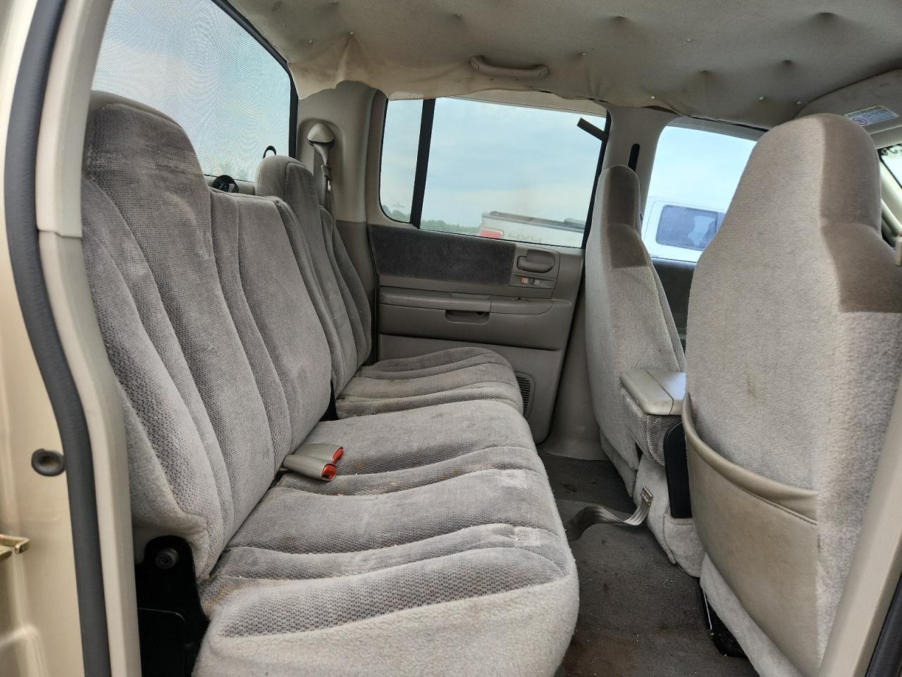 2003 DODGE Dakota