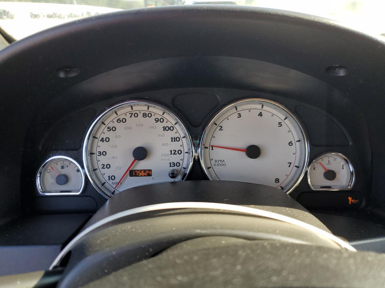 2005 SATURN Vue