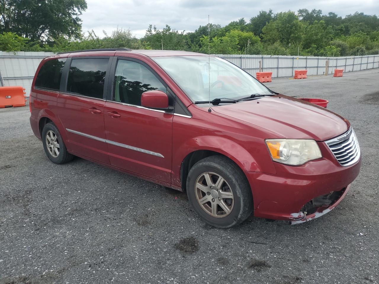 2011 CHRYSLER Town & Country