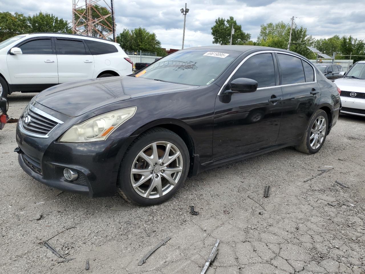 2012 INFINITI G37