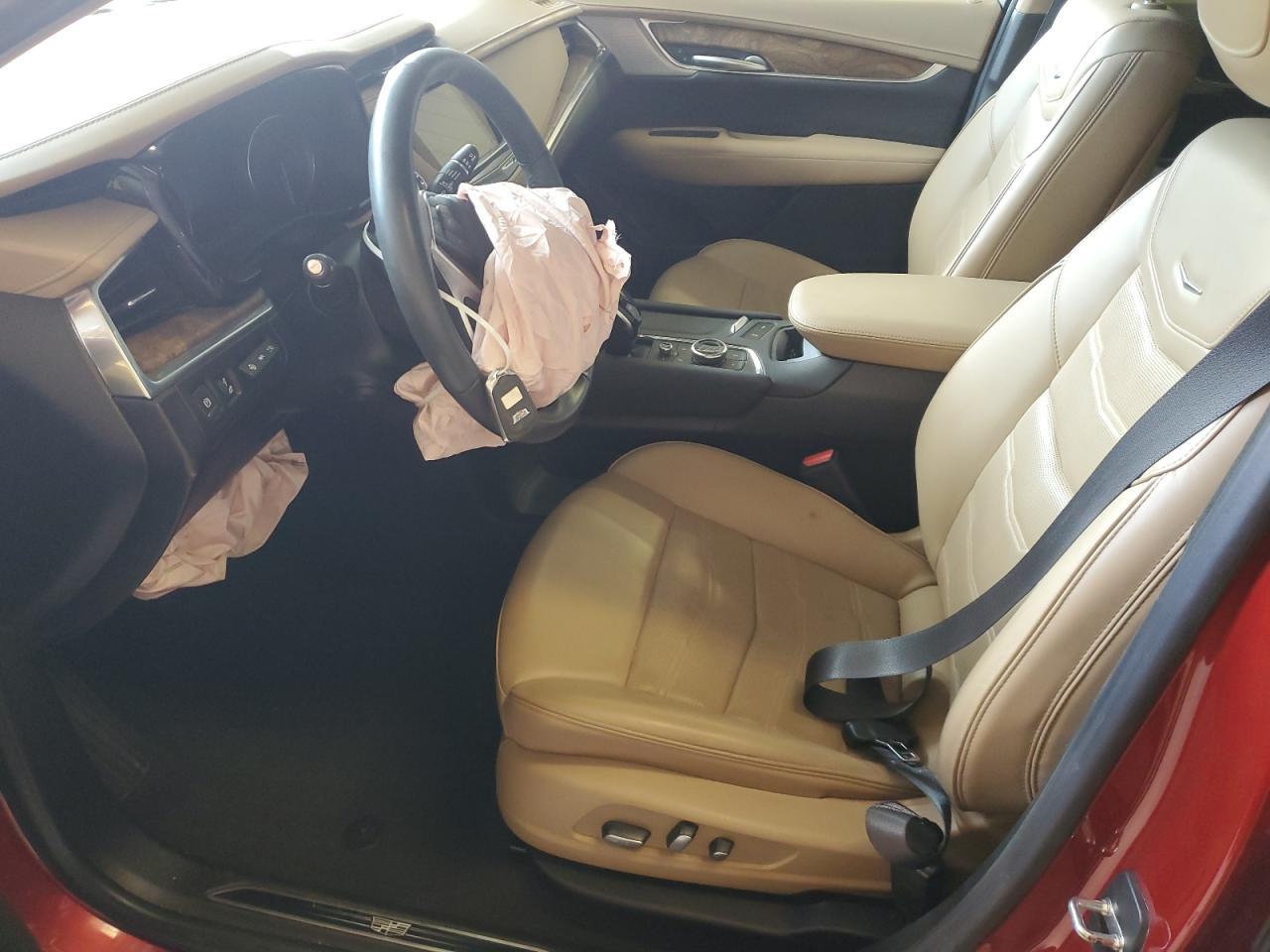 2024 CADILLAC XT5