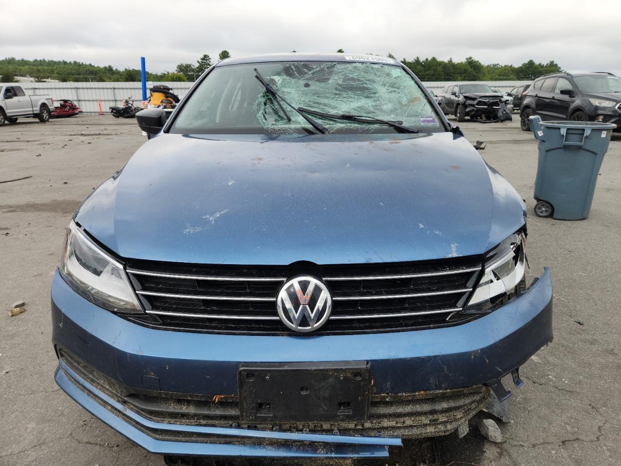 2016 VOLKSWAGEN JETTA