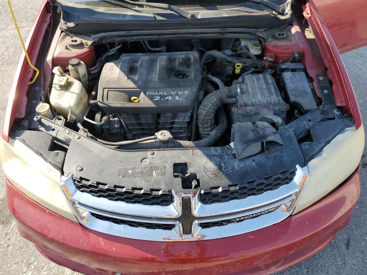 2013 DODGE Avenger