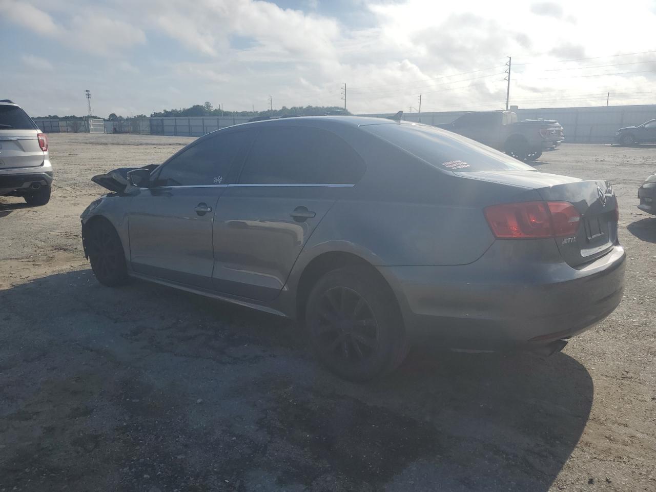2013 VOLKSWAGEN JETTA