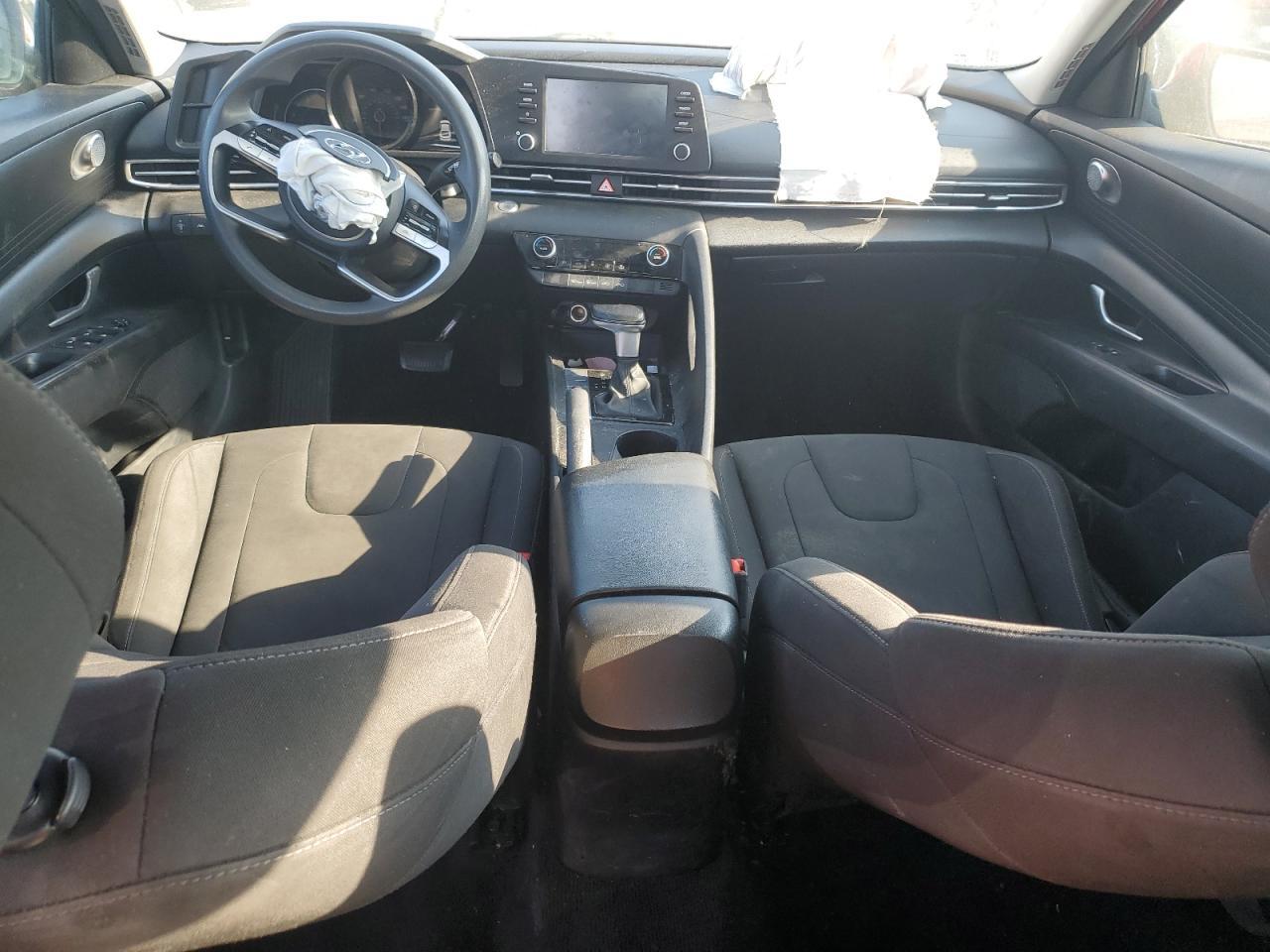2021 HYUNDAI ELANTRA