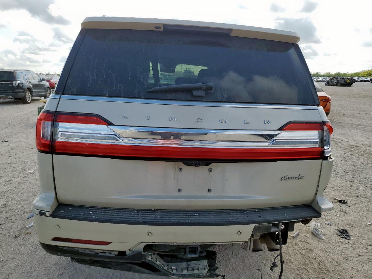 2018 LINCOLN Navigator