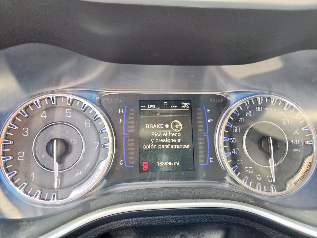 2016 CHRYSLER 200