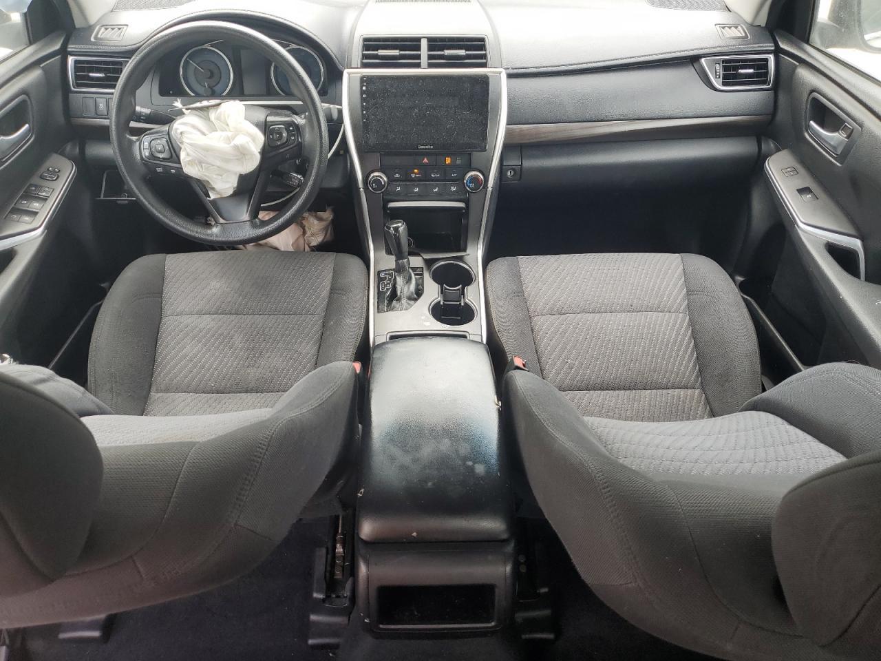2016 TOYOTA CAMRY
