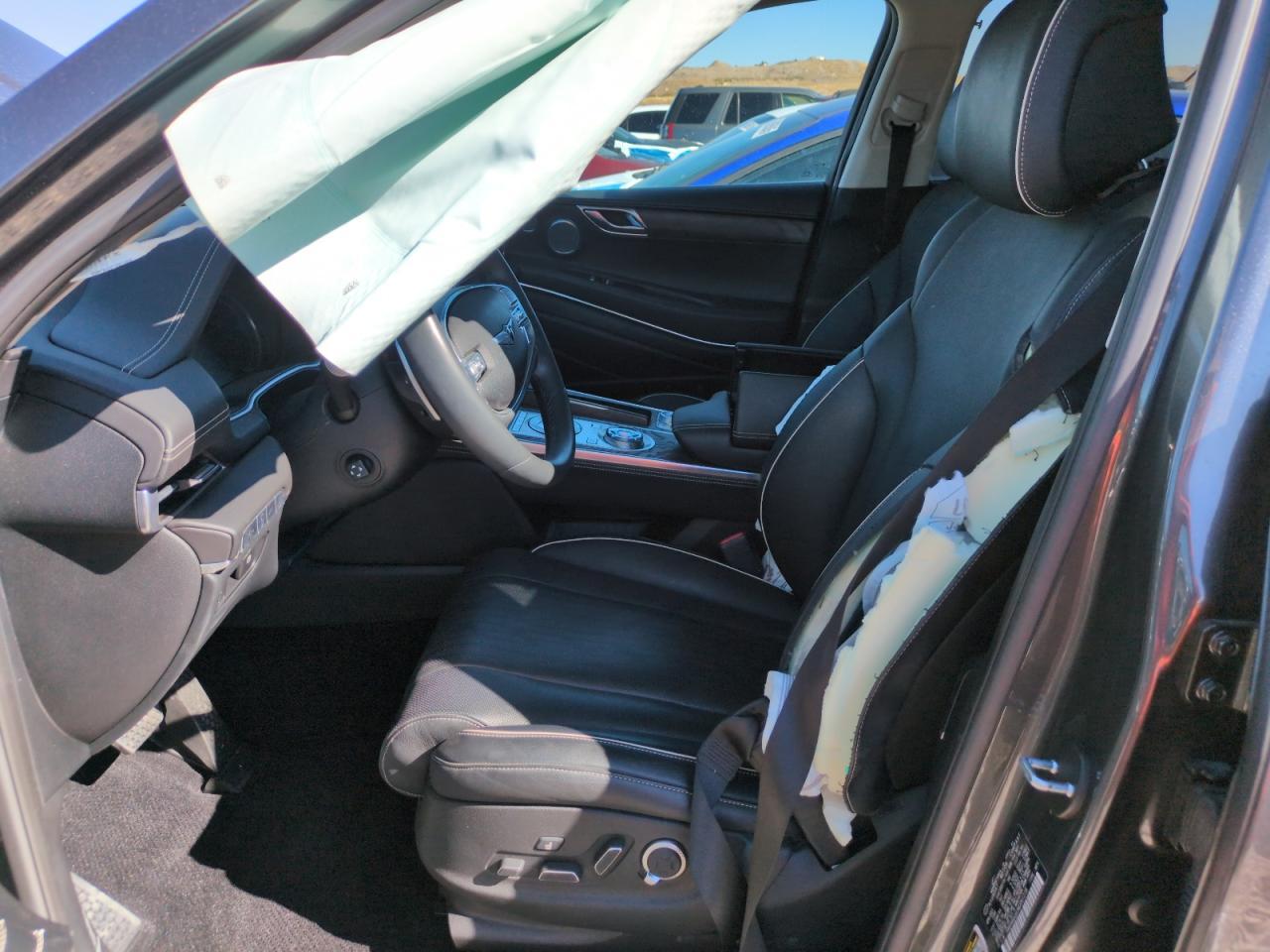 2021 GENESIS GV80