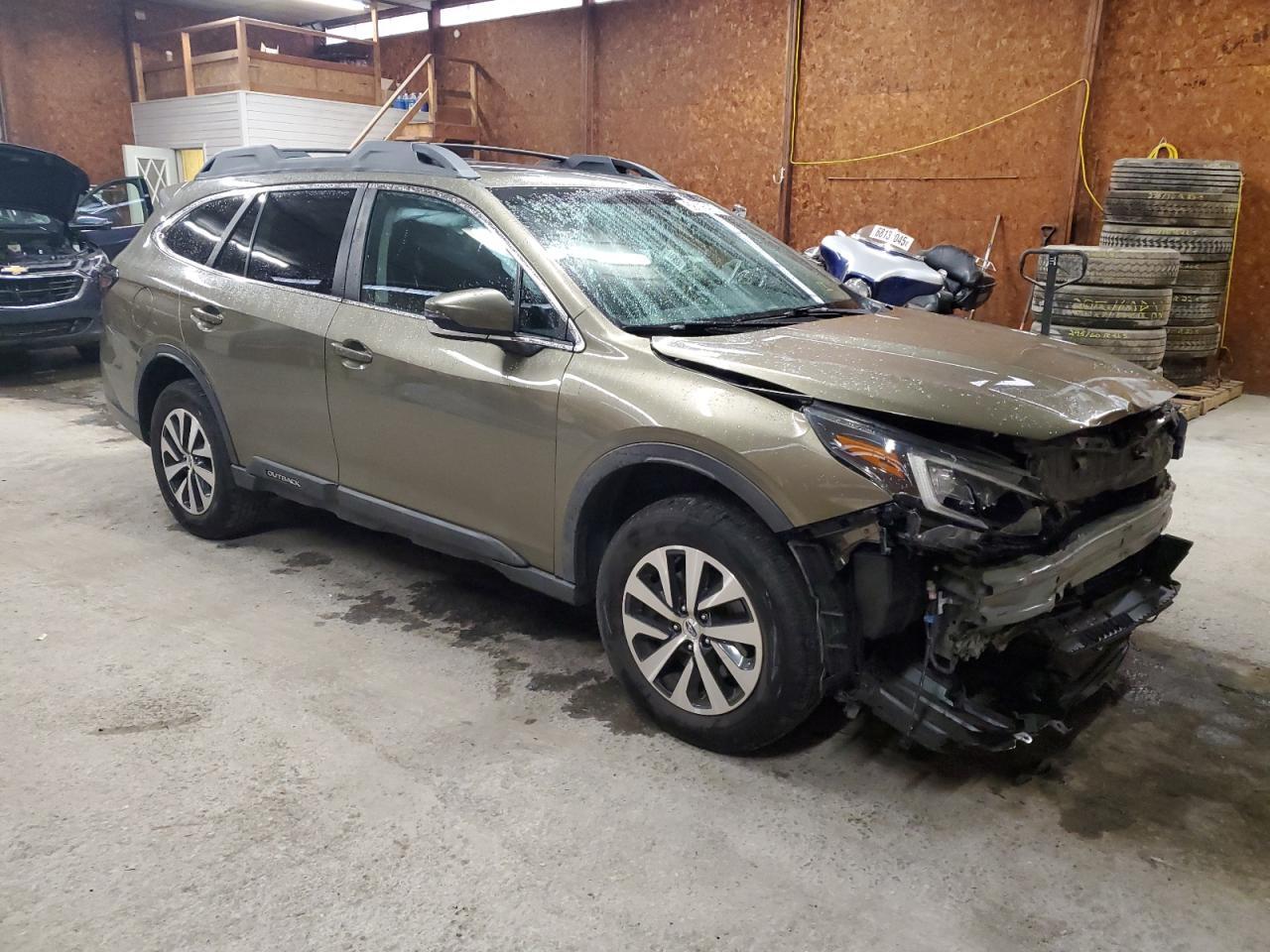 2020 SUBARU Outback