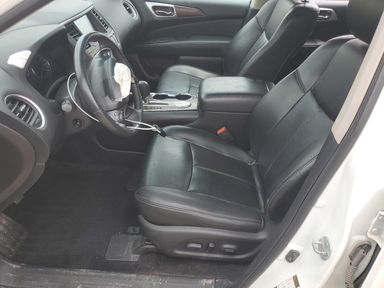 2017 NISSAN PATHFINDER