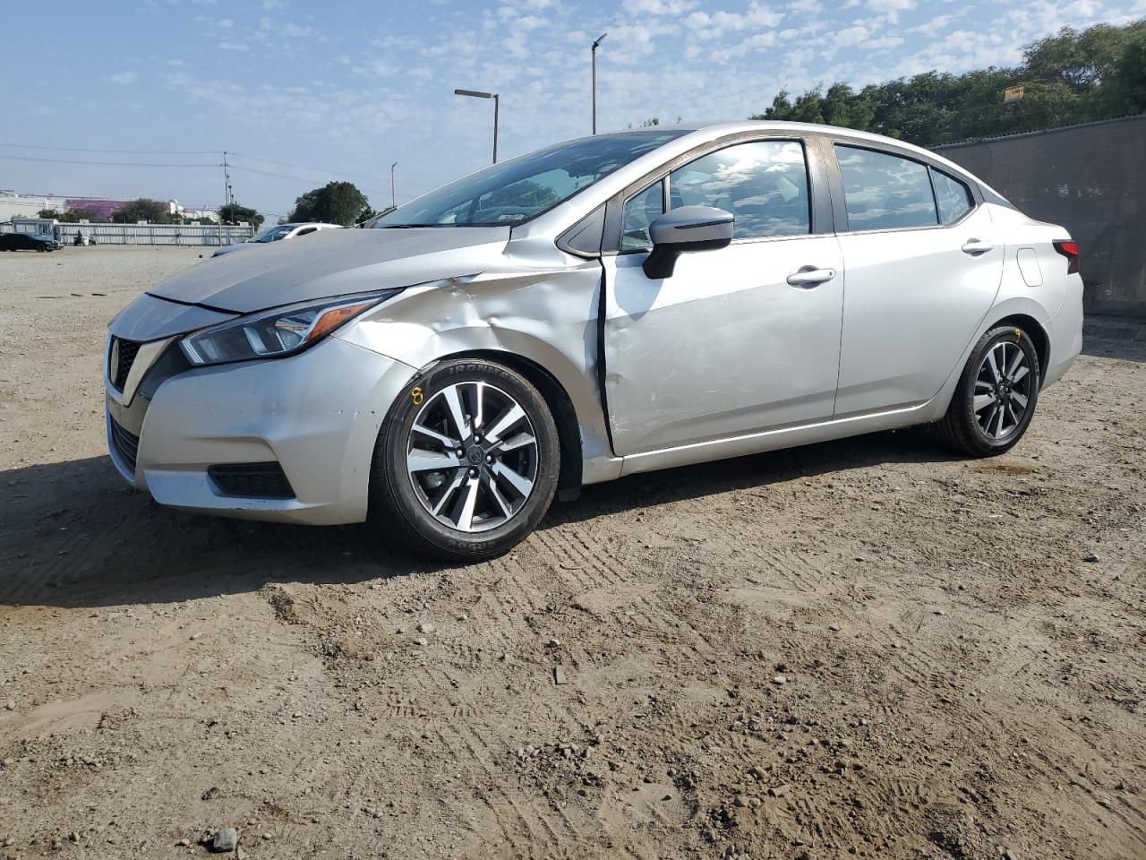 2021 NISSAN VERSA