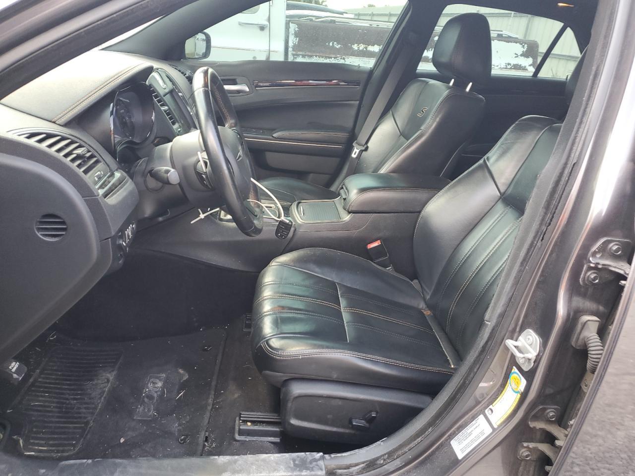 2016 CHRYSLER 300