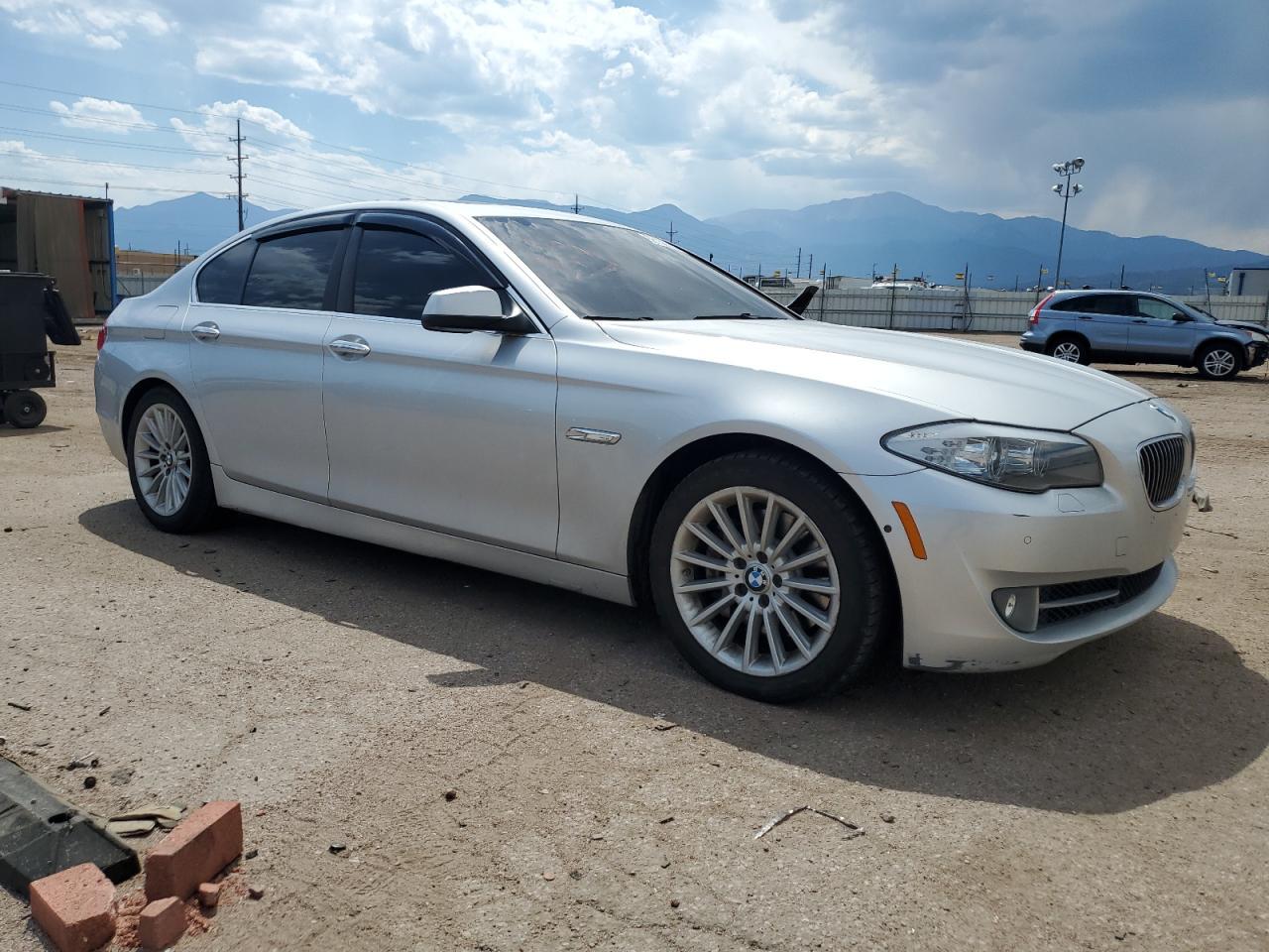 2011 BMW 5 series