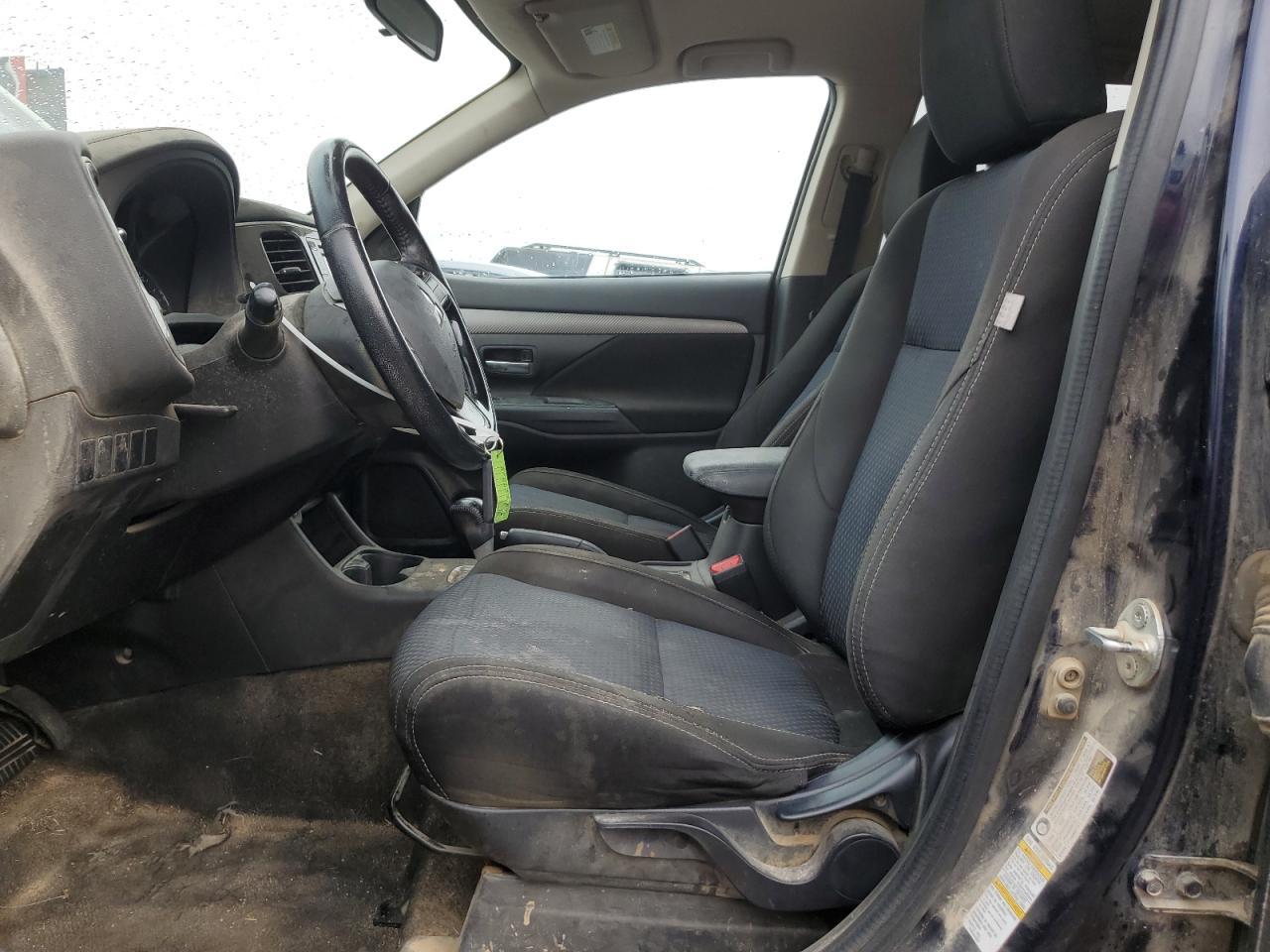 2016 MITSUBISHI outlander