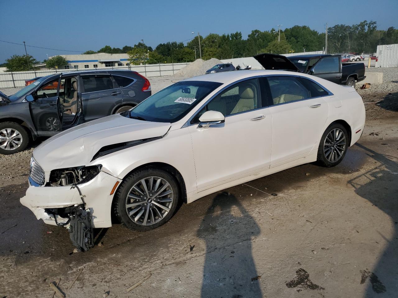 2017 LINCOLN MKZ
