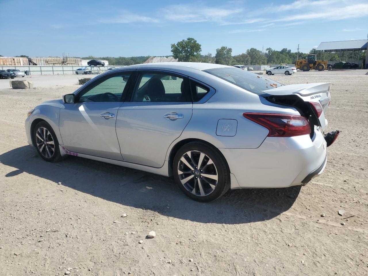 2017 NISSAN ALTIMA