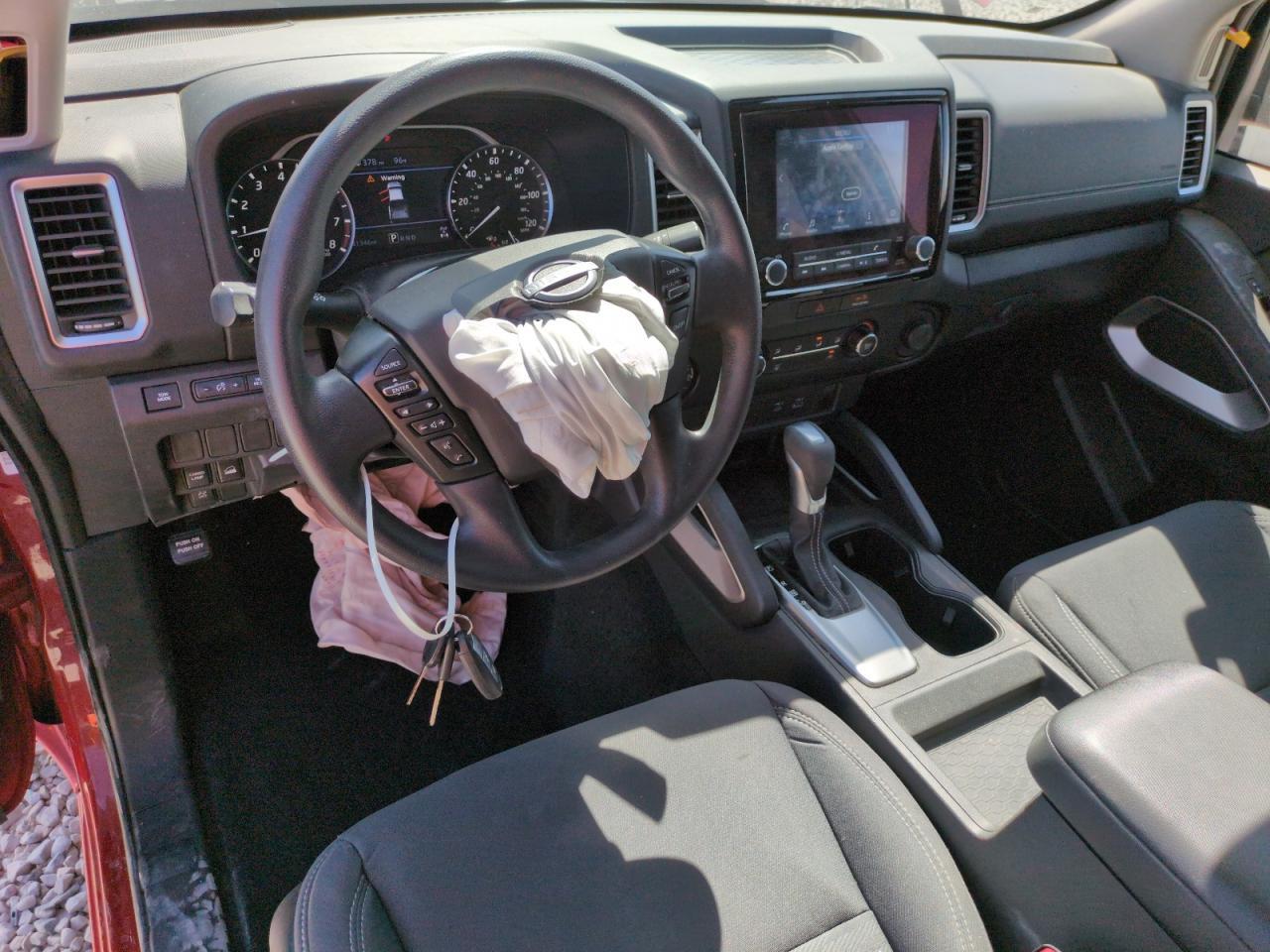 2022 NISSAN Frontier