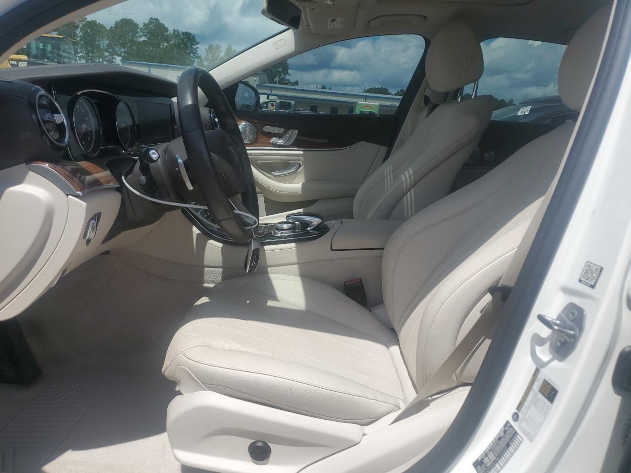 2017 MERCEDES-BENZ E-Class
