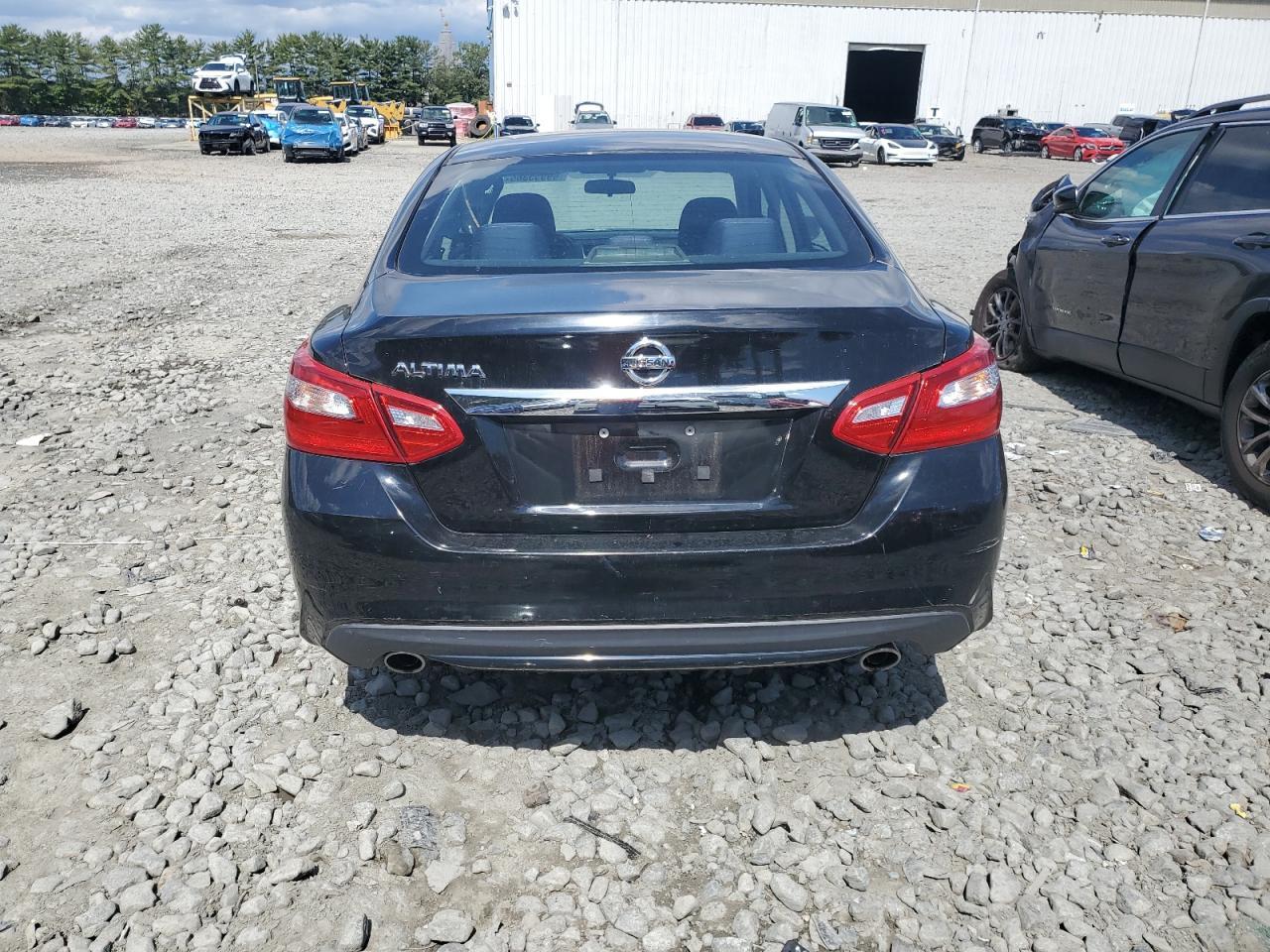 2017 NISSAN ALTIMA