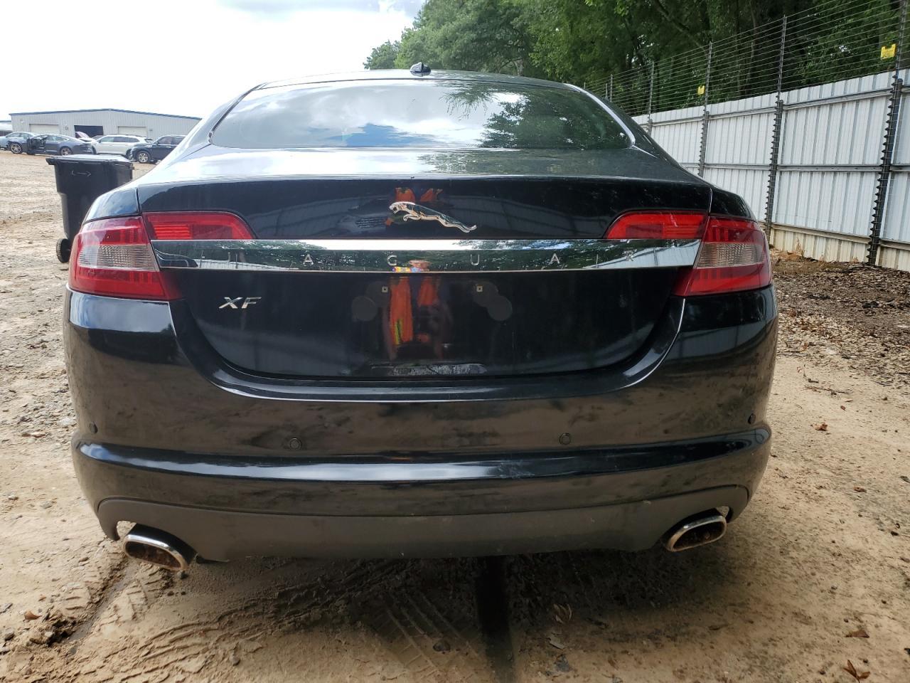 2011 JAGUAR XF