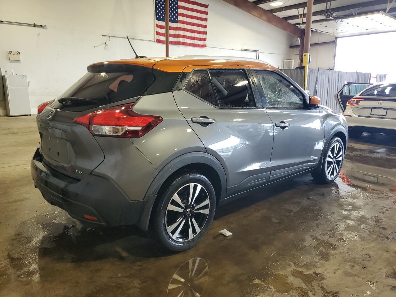 2018 NISSAN KICKS