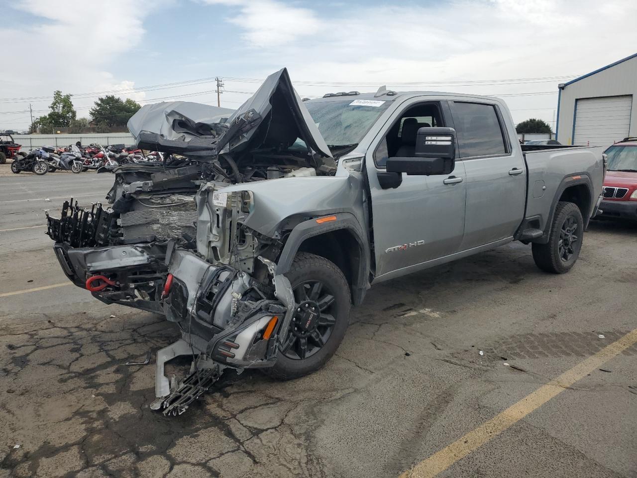 2024 GMC Sierra