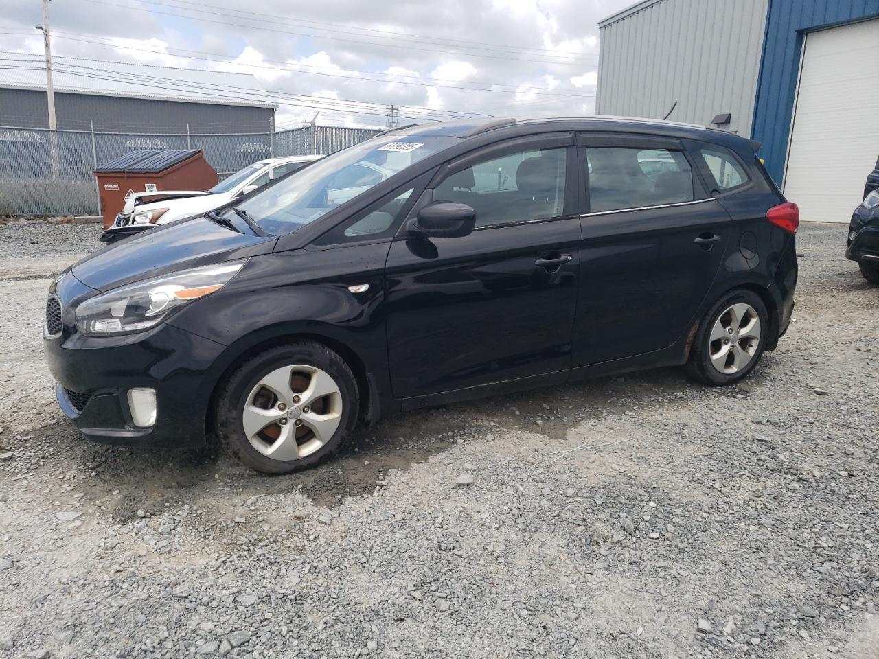 2014 KIA RONDO