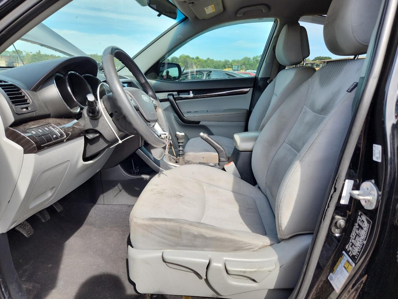 2011 KIA SORENTO