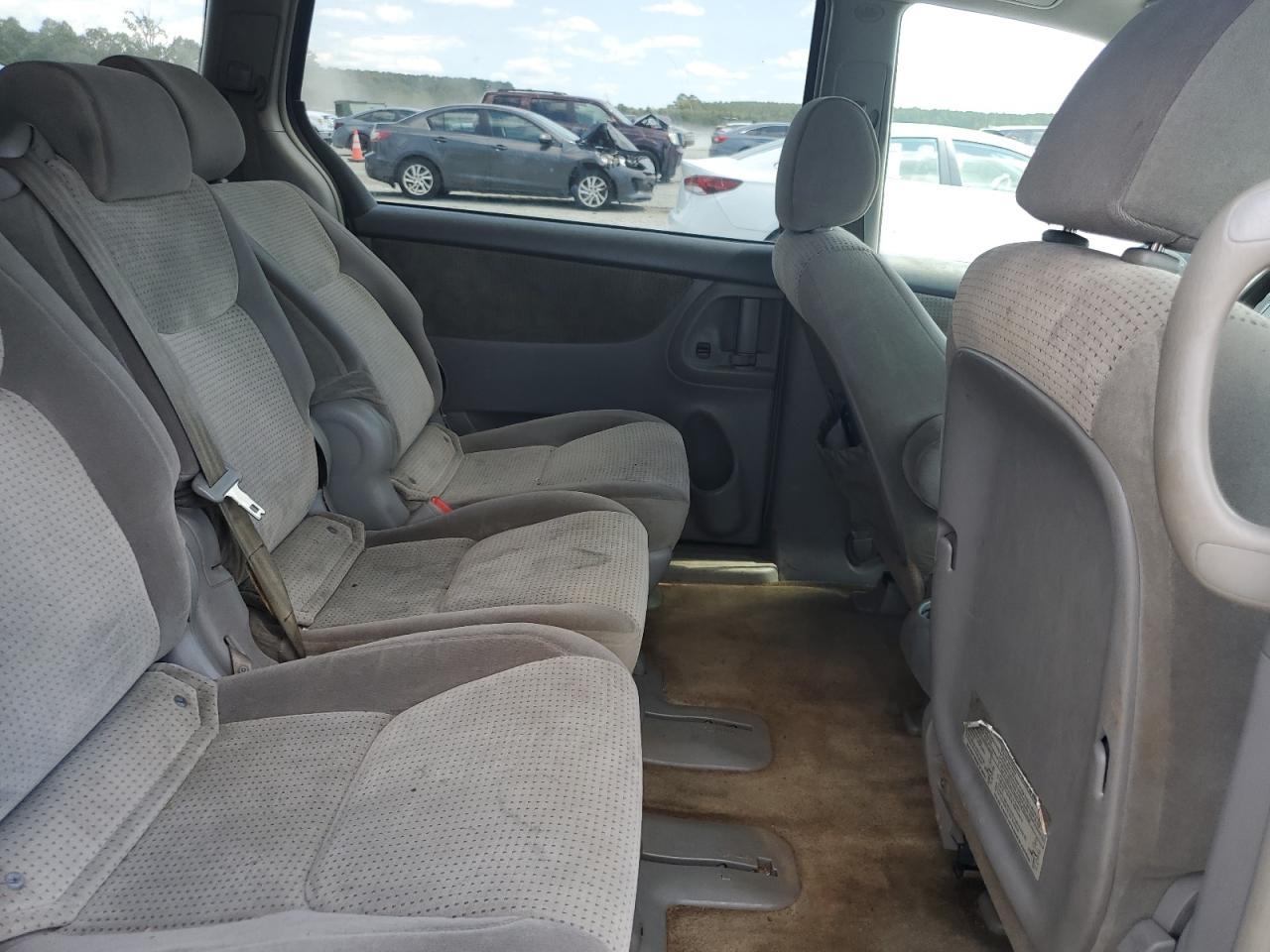 2007 TOYOTA SIENNA