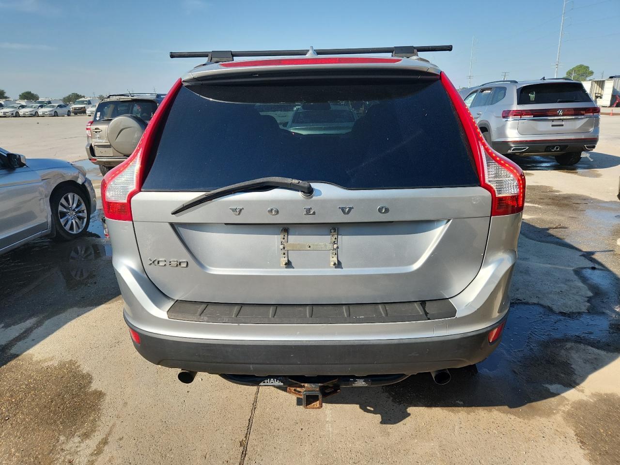 2011 VOLVO XC60