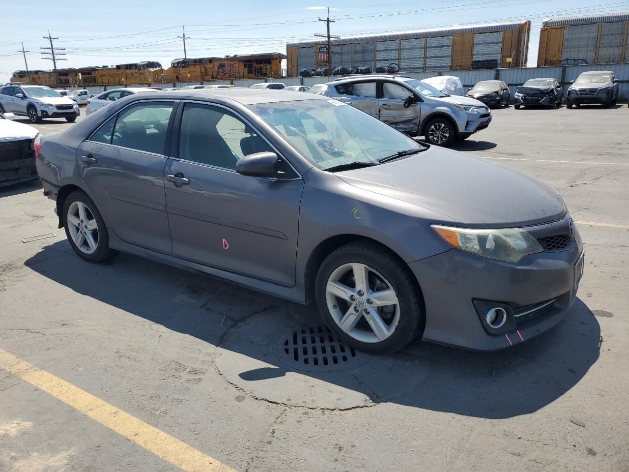 2013 TOYOTA CAMRY