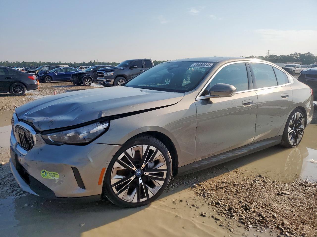 2025 BMW i5