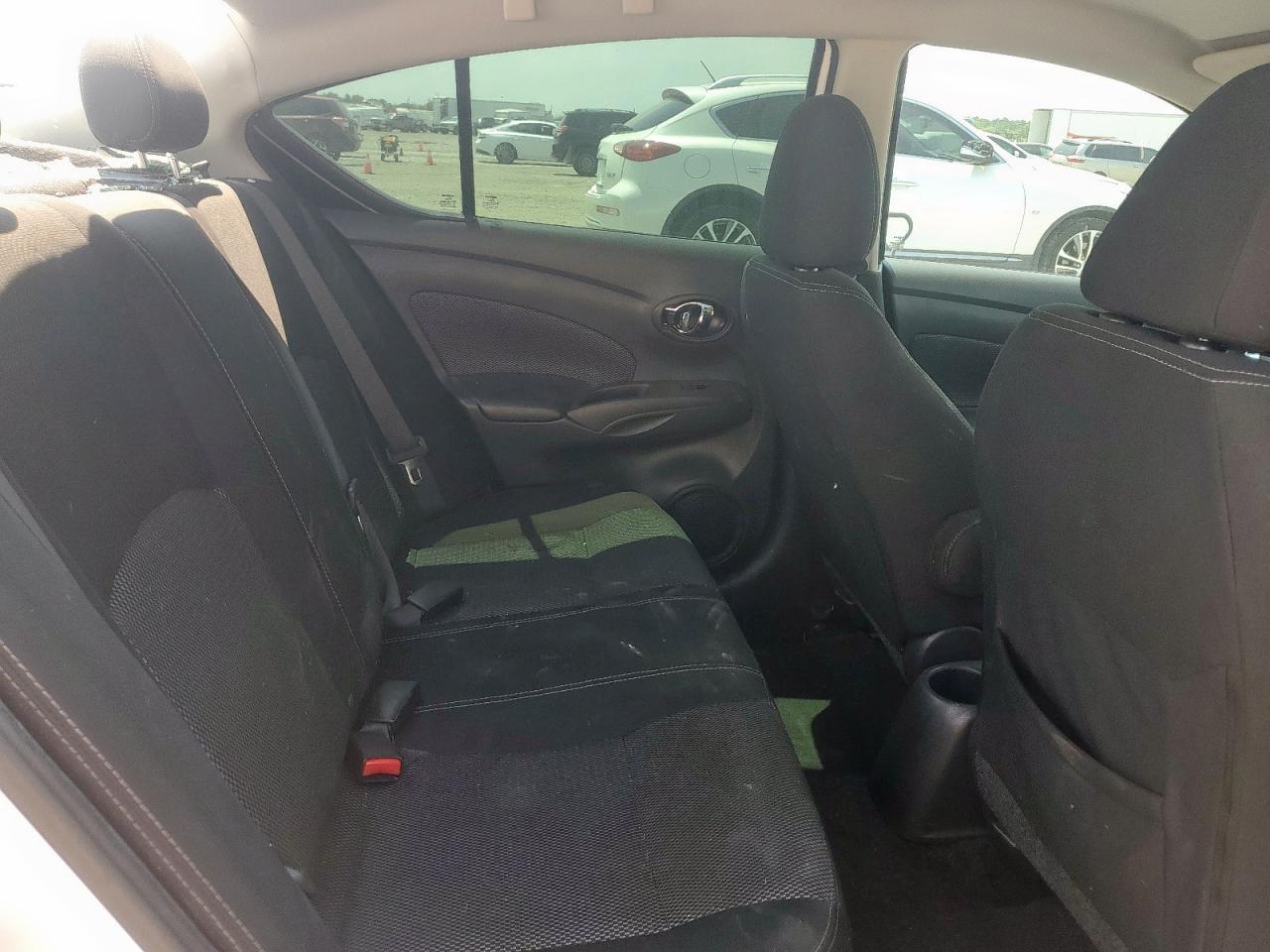 2019 NISSAN VERSA