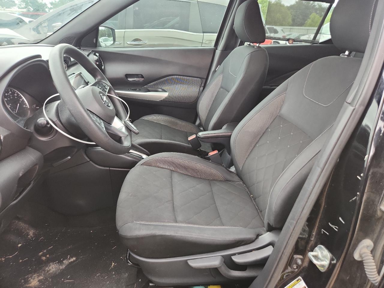 2020 NISSAN KICKS