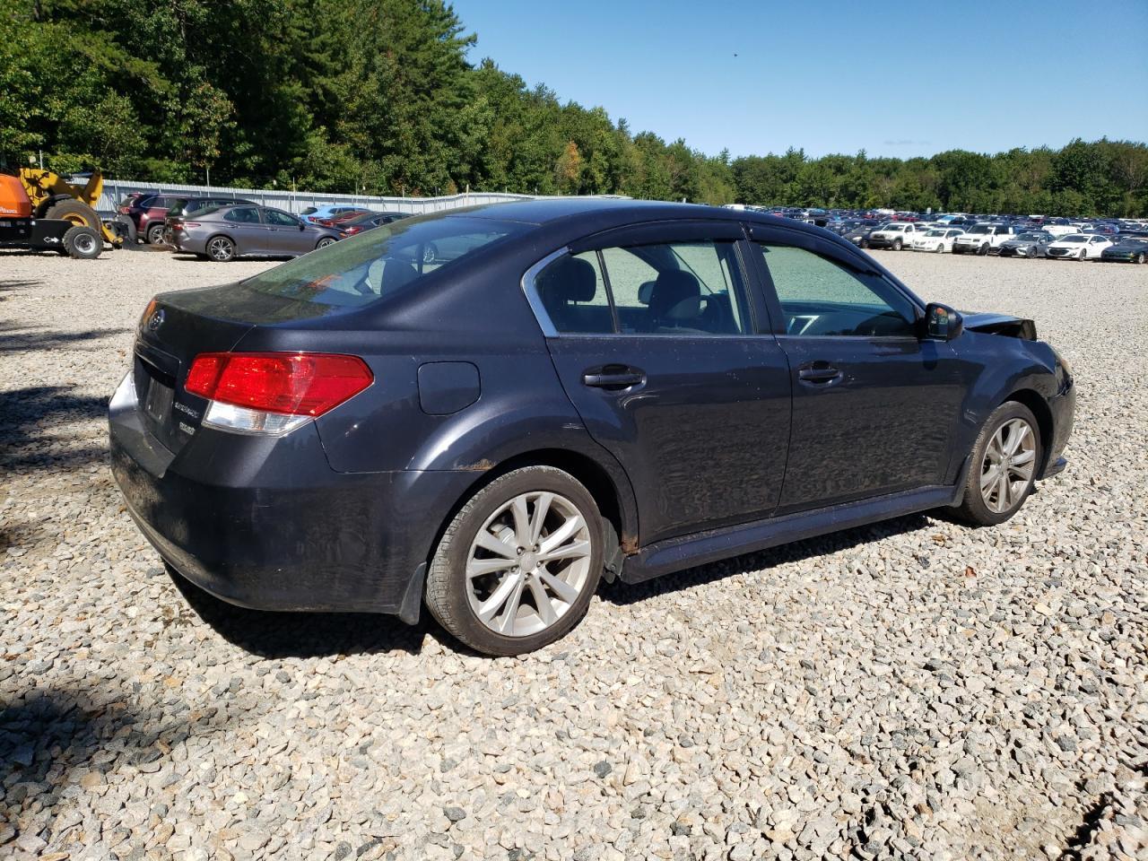 2013 SUBARU Legacy