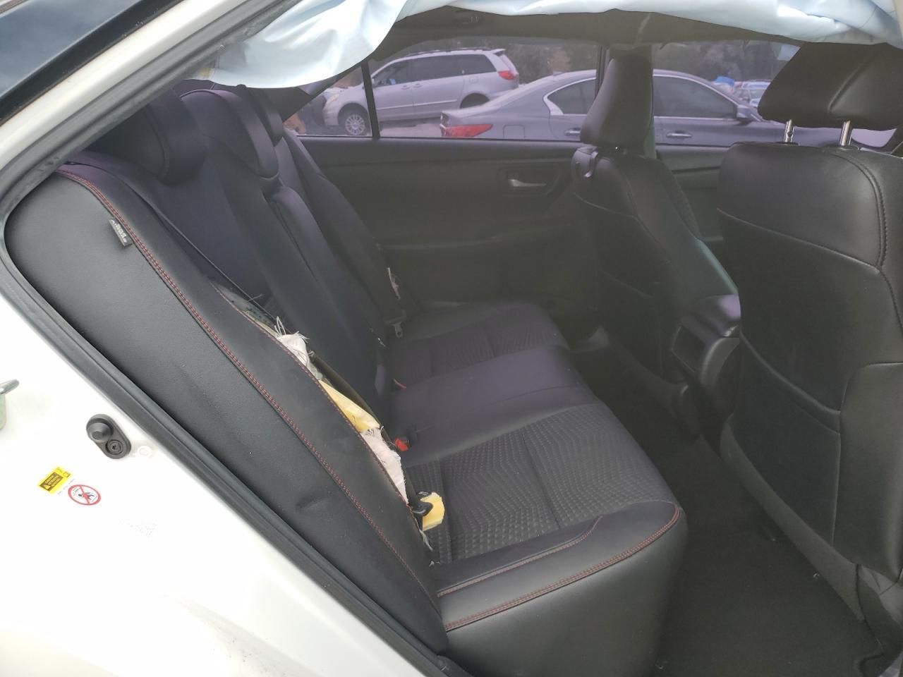 2015 TOYOTA CAMRY