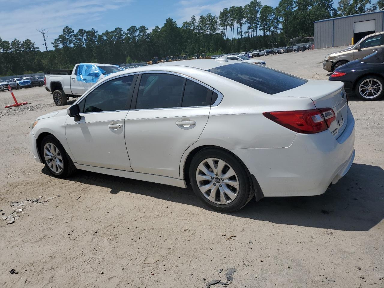 2016 SUBARU Legacy