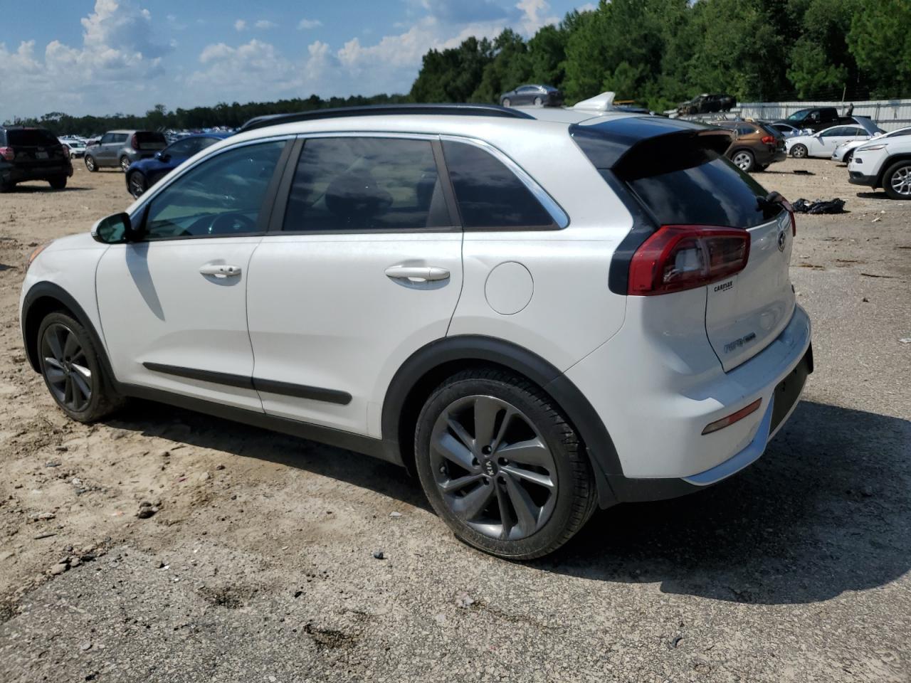 2017 KIA Niro