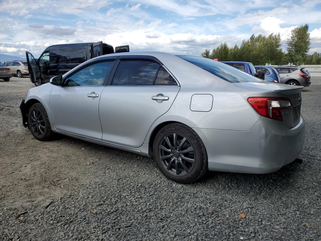 2012 Aston Martin Camry