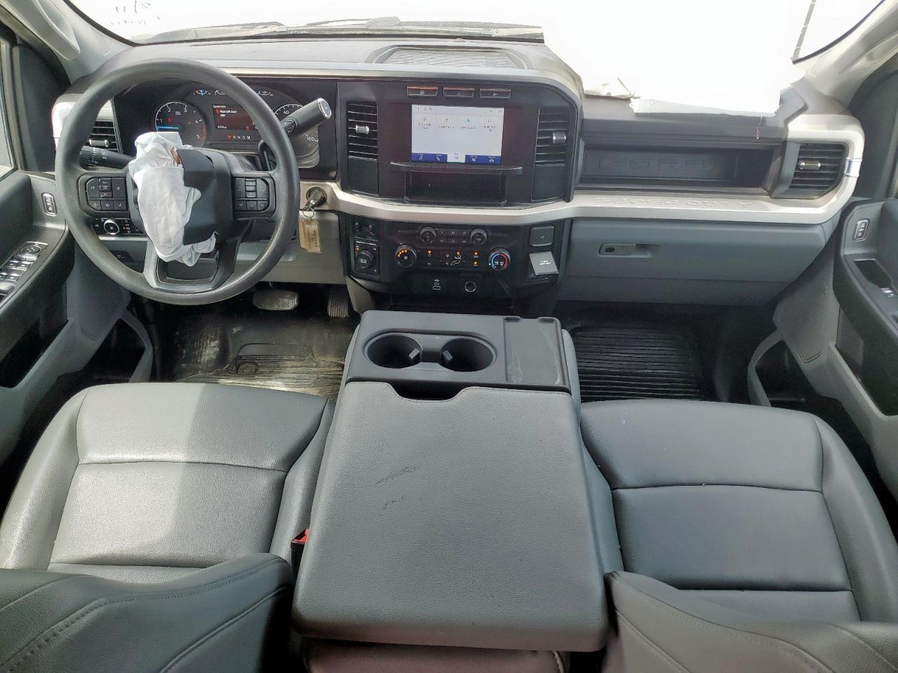 2024 FORD F-350