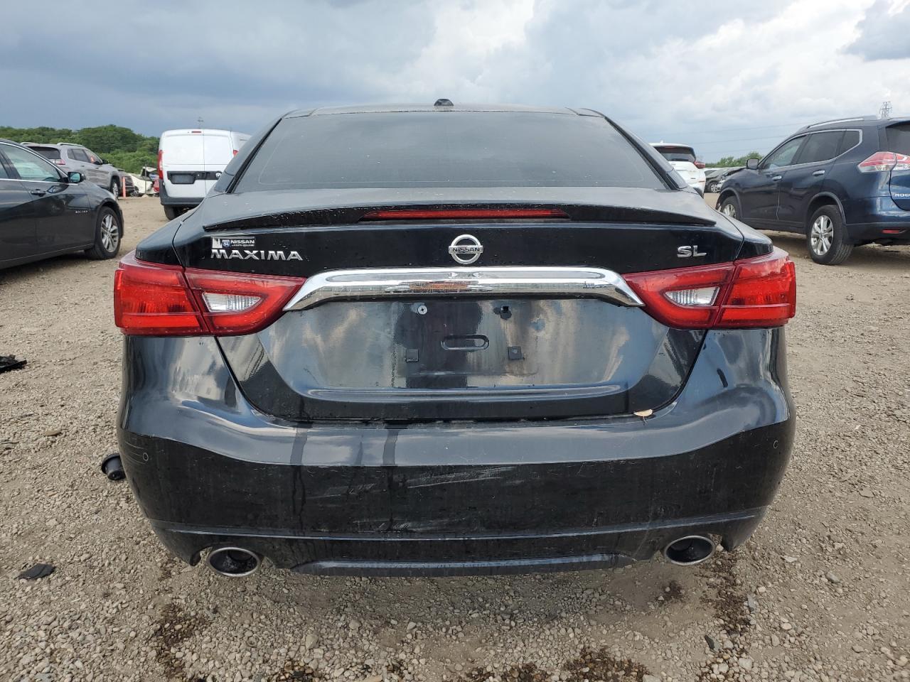 2016 NISSAN Maxima
